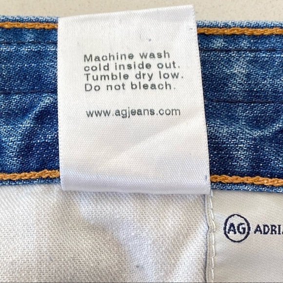 SOLD AG The Bonnie Mid-Rise Cutoff Relaxed Jean Shorts Shorts Size 29 - Picture 6 of 10